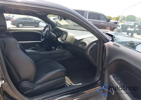 2019 Dodge Challenger Gt z USA, uszkodzony, nr VIN 2C3CDZJG3KH503963